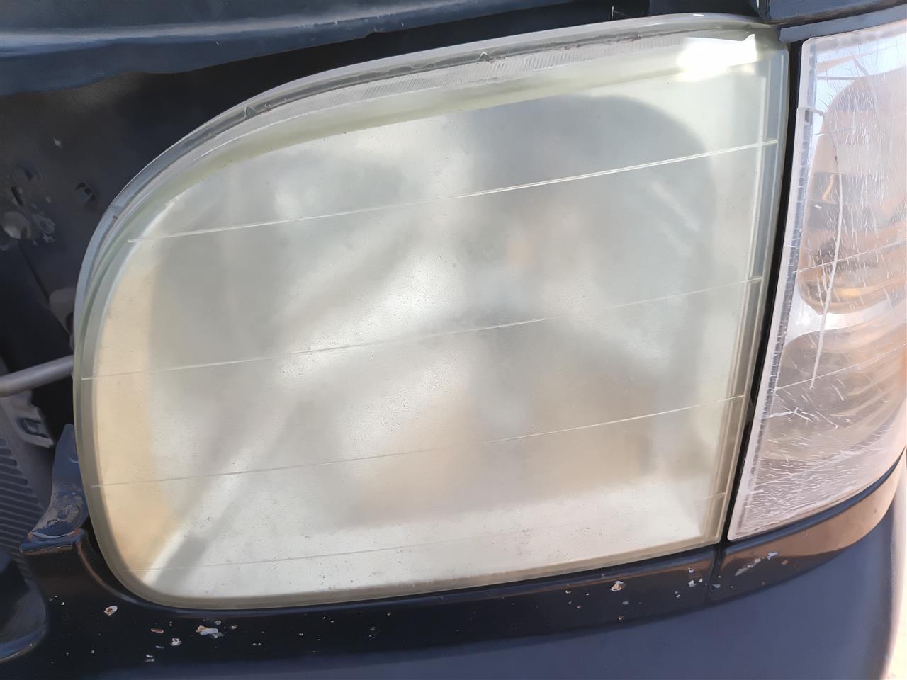 2001 2002 2003 2004 Toyota Sequoia, Toyota Tundra Driver Side Left Headlight Headlamp Assembly L