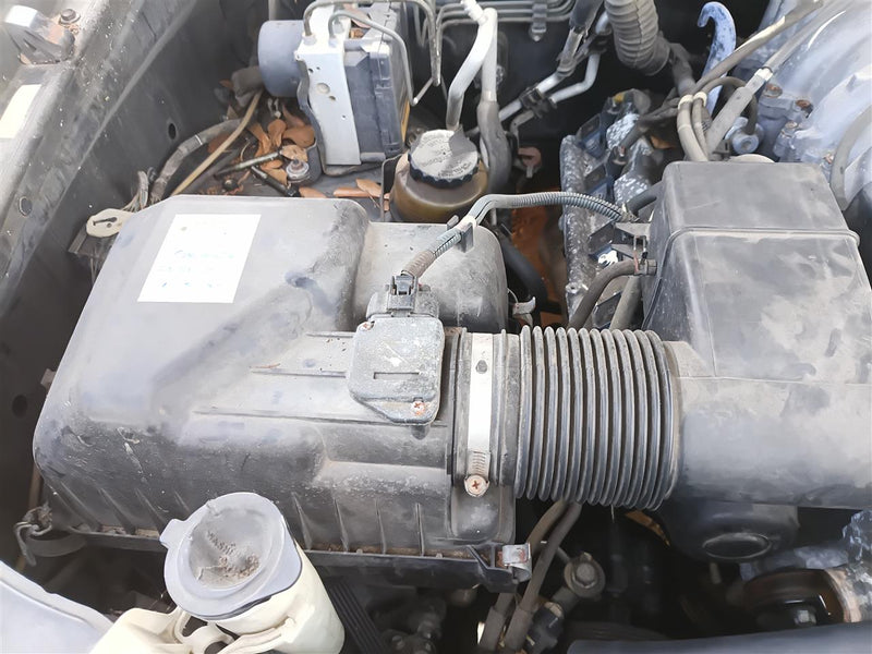 2000 thru 2004 Toyota Tundra, Toyota Sequoia Air Cleaner Intake Filter Box 8 cylinder