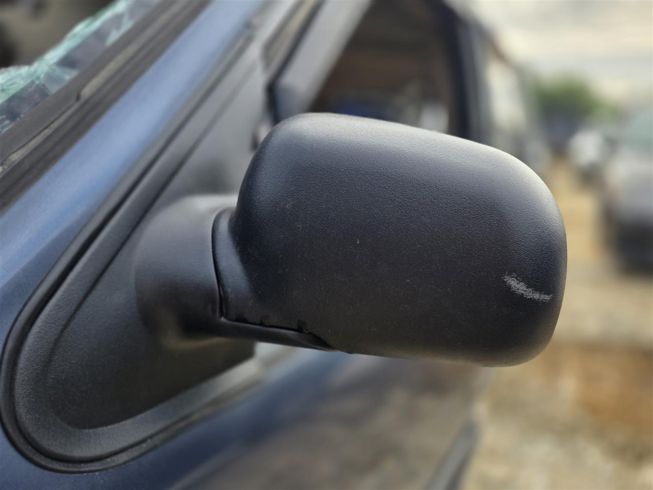 1998 1999 2000 2001 Ford Explorer Left Driver Side View Door Mirror Power without approach lamps non heated L
