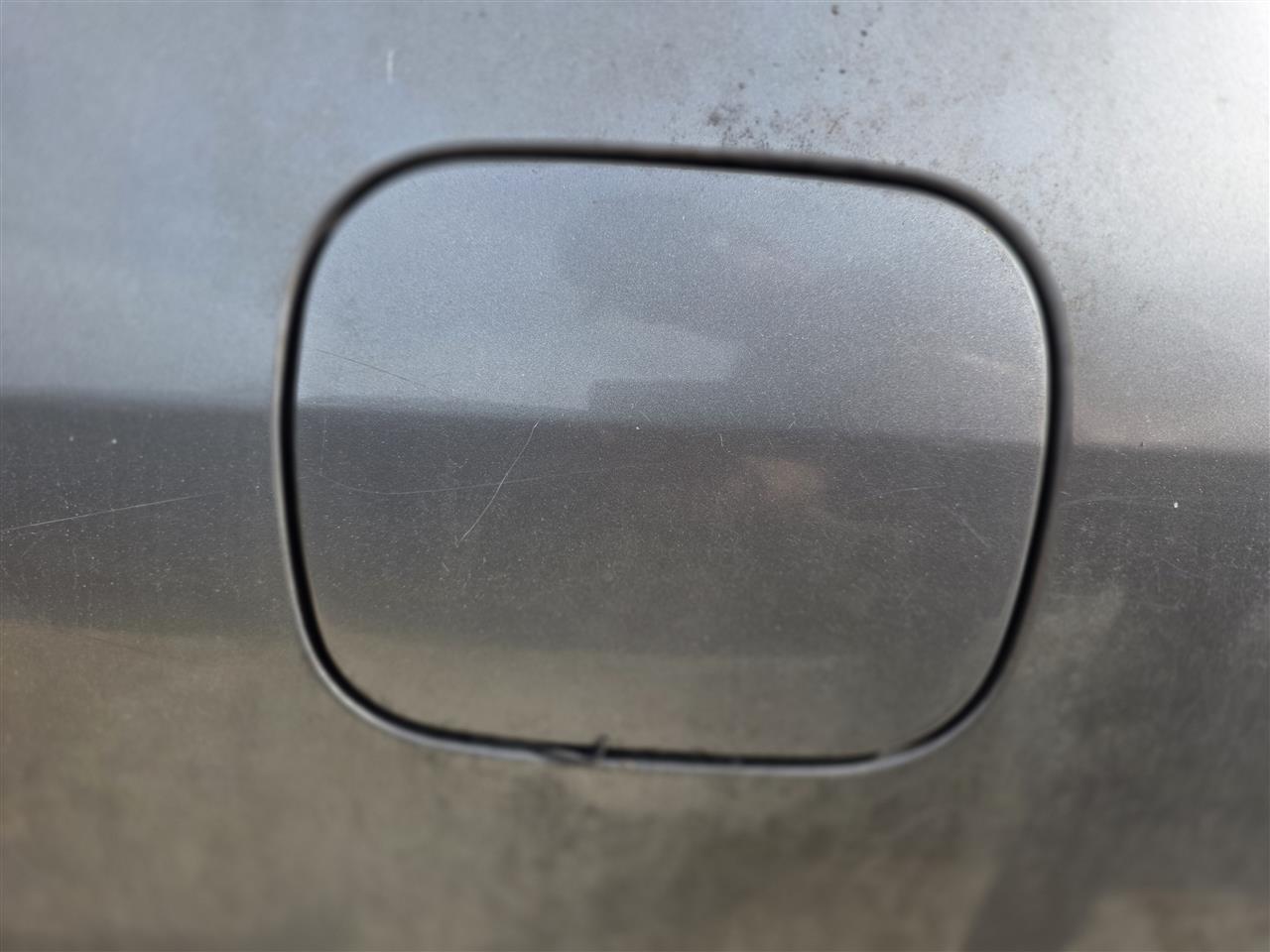 2004 Toyota Corolla Fuel Filler Gas Door Lid
