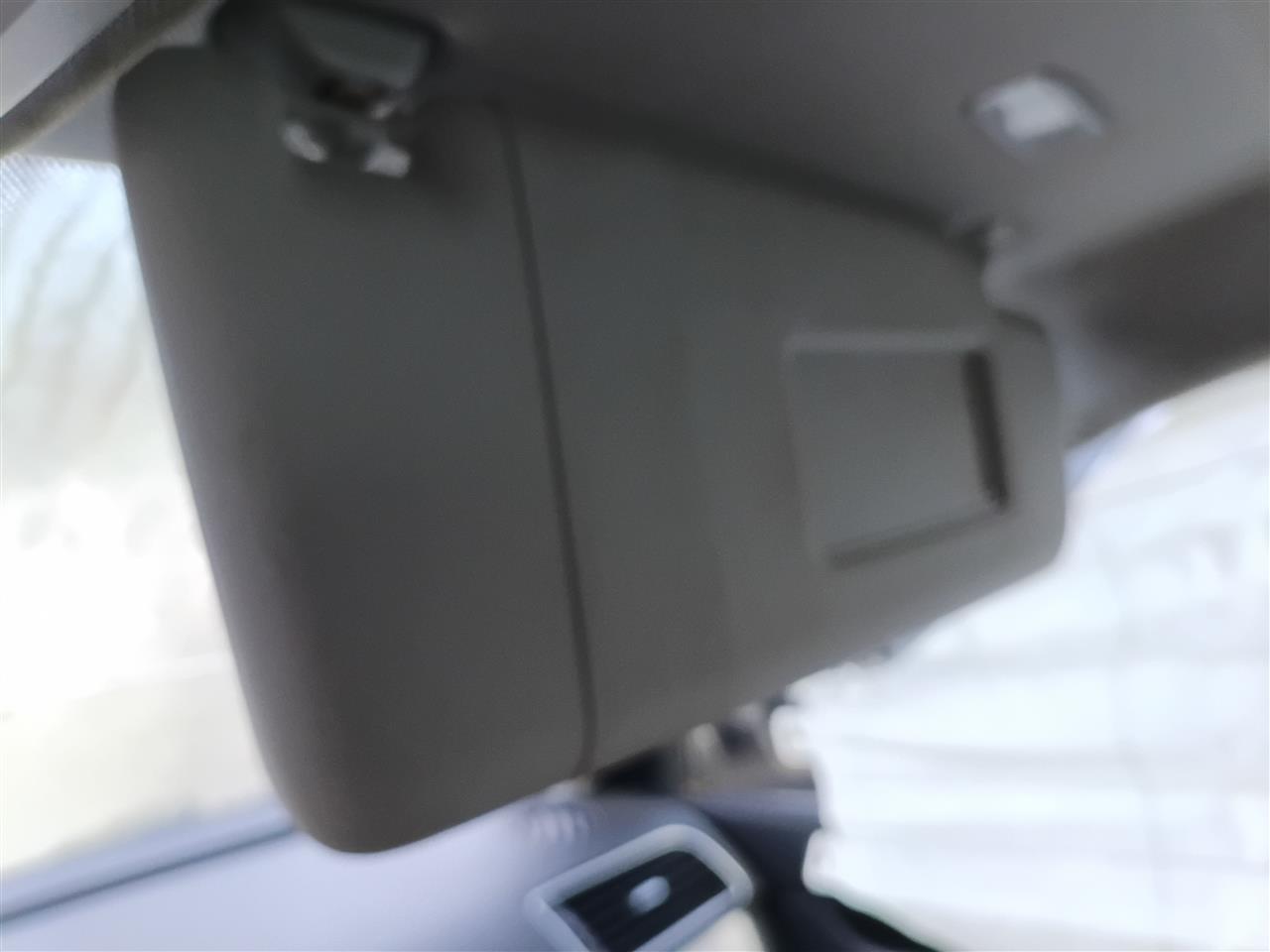 2012 thru 2022 Volkswagen Passat Passenger Side Right Sun Visor R