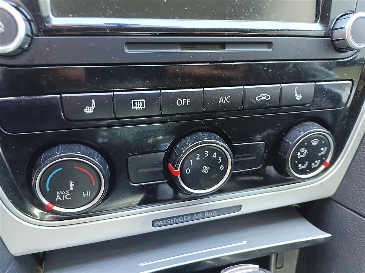 2013 2014 2015 Volkswagen Passat AC Heater Temperature Climate Control Unit single zone climatic with heated seat