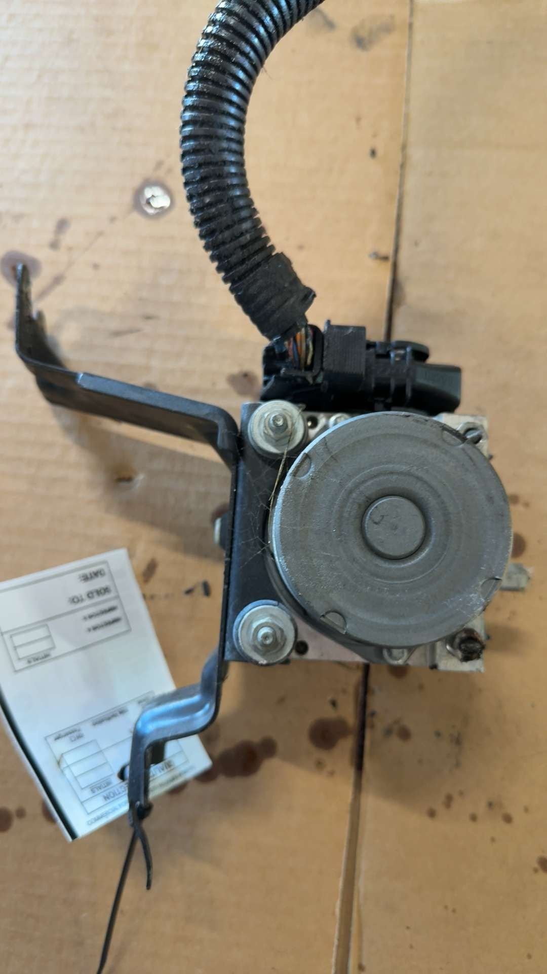 2007 2008 2009 Toyota Camry ABS Anti Lock Brake Pump Control Module VIN E Actuator and Assembly without traction