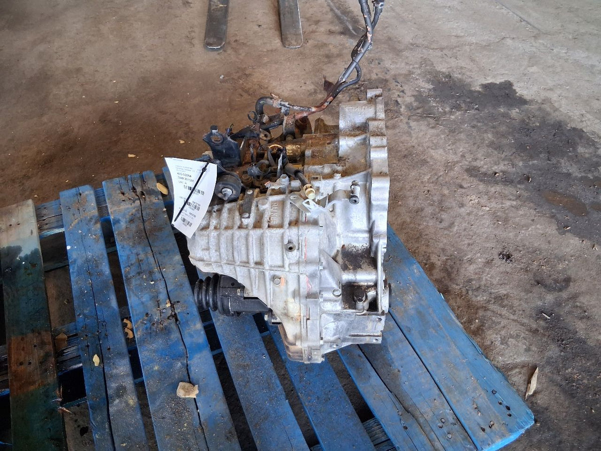 Used OEM Transmission Transaxle Assembly from 2007 Toyota