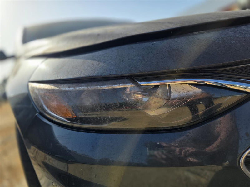 2019 thru 2025 Chevrolet Malibu Passenger Side Right Headlight Headlamp Assembly halogen R