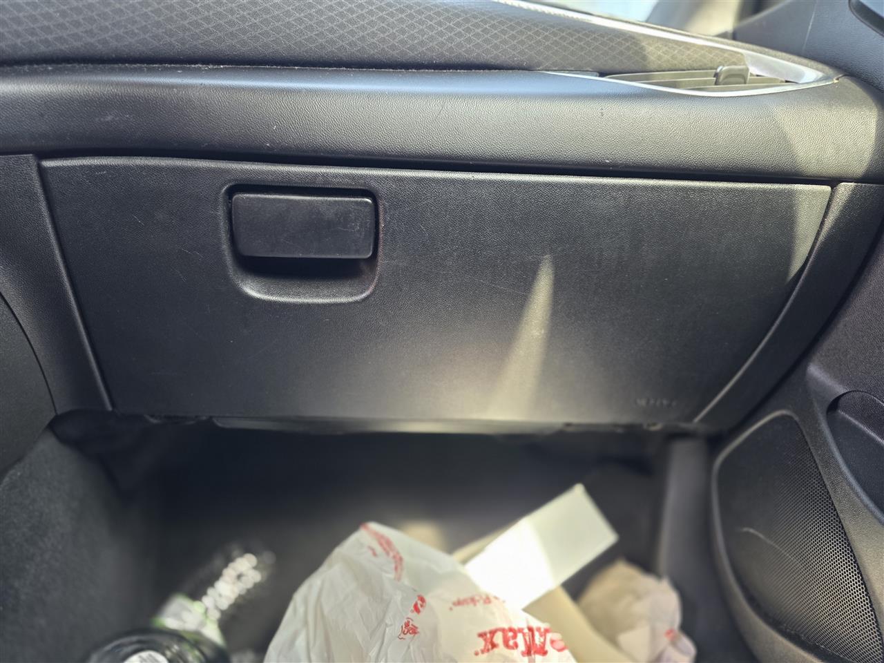 2019 Chevrolet Malibu Glove Box Compartment
