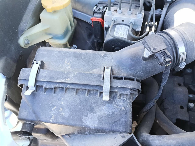 2010 thru 2014 Subaru Legacy Air Cleaner Intake Filter Box 2.5L