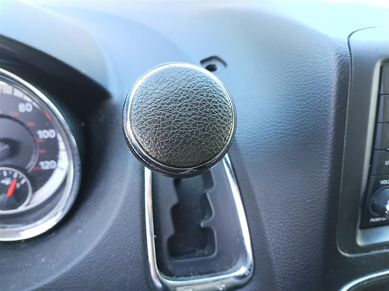 2017 Dodge Caravan Transmission Gear Shifter Assembly