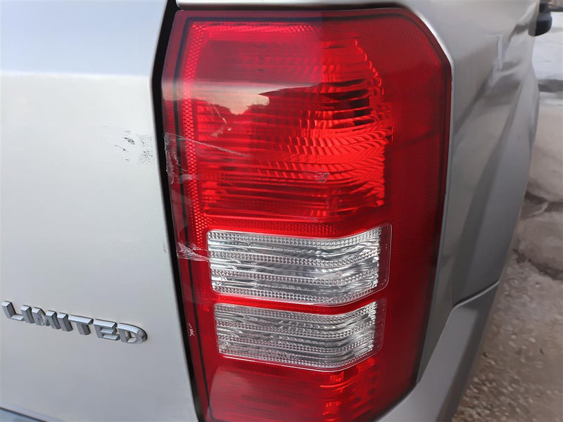 2008 thru 2017 Jeep Patriot Passenger Side Right Tail Light Lamp Assembly R