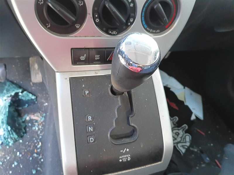 2008 Jeep Patriot Transmission Gear Shifter Assembly