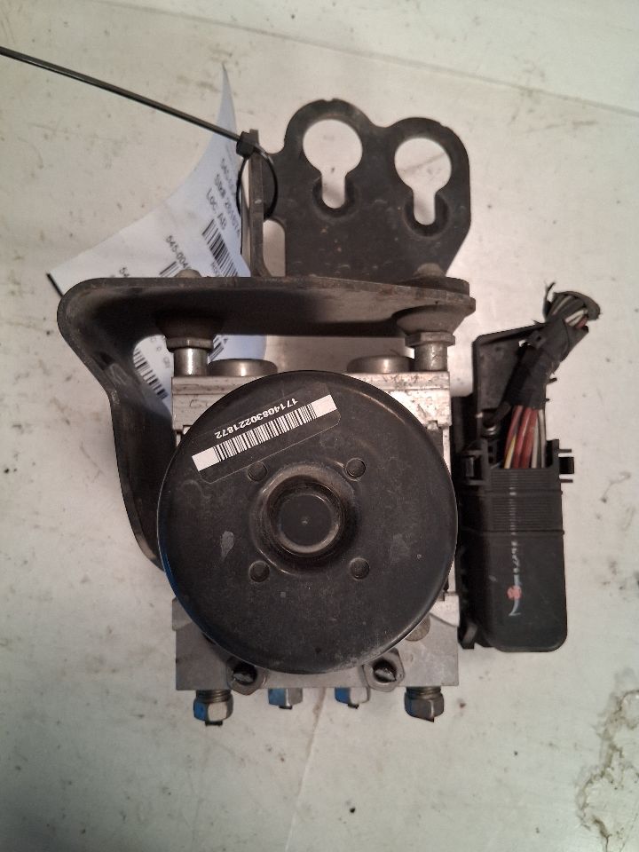 2007 2008 2009 Jeep Compass, Jeep Patriot ABS Anti Lock Brake Pump Control Module Assembly without descent hill