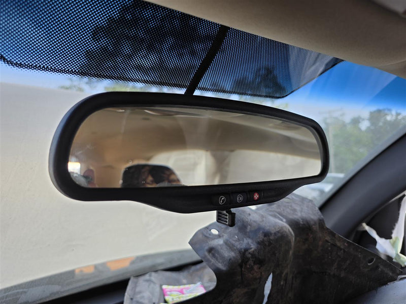 2004 thru 2017 Buick Enclave, Chevrolet Traverse, GMC Acadia, Buick Lucerne and 27 more Interior Rear View Mirror