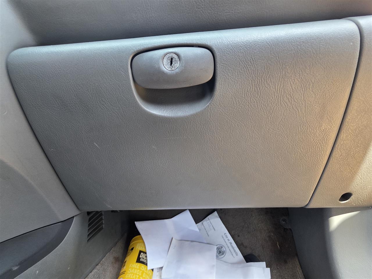 2001 Hyundai Santa FE Glove Box Compartment