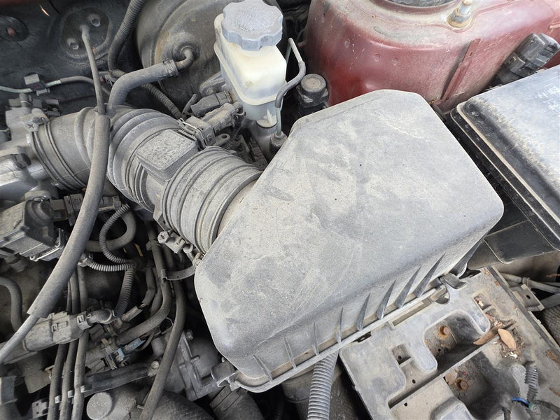 2001 thru 2006 Hyundai Santa FE Air Cleaner Intake Filter Box