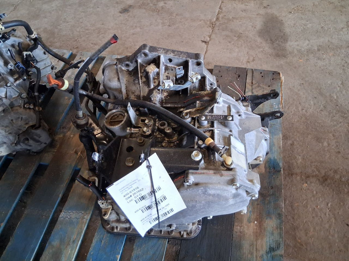 Used OEM Transmission Transaxle Assembly from 2007 Toyota