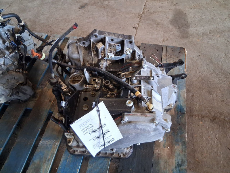 Used OEM Transmission Transaxle Assembly from 2007 Toyota