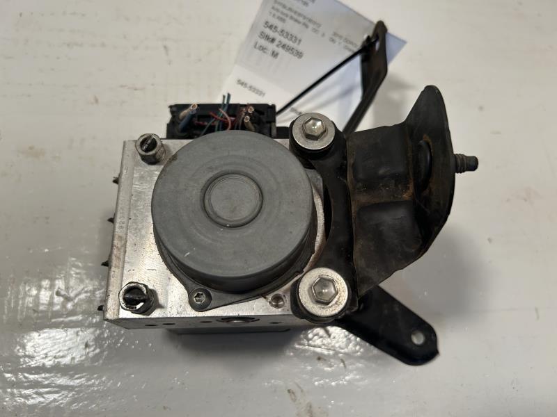 2014 2015 Toyota Corolla ABS Anti Lock Brake Pump Control Module actuator and assembly rear drum brakes