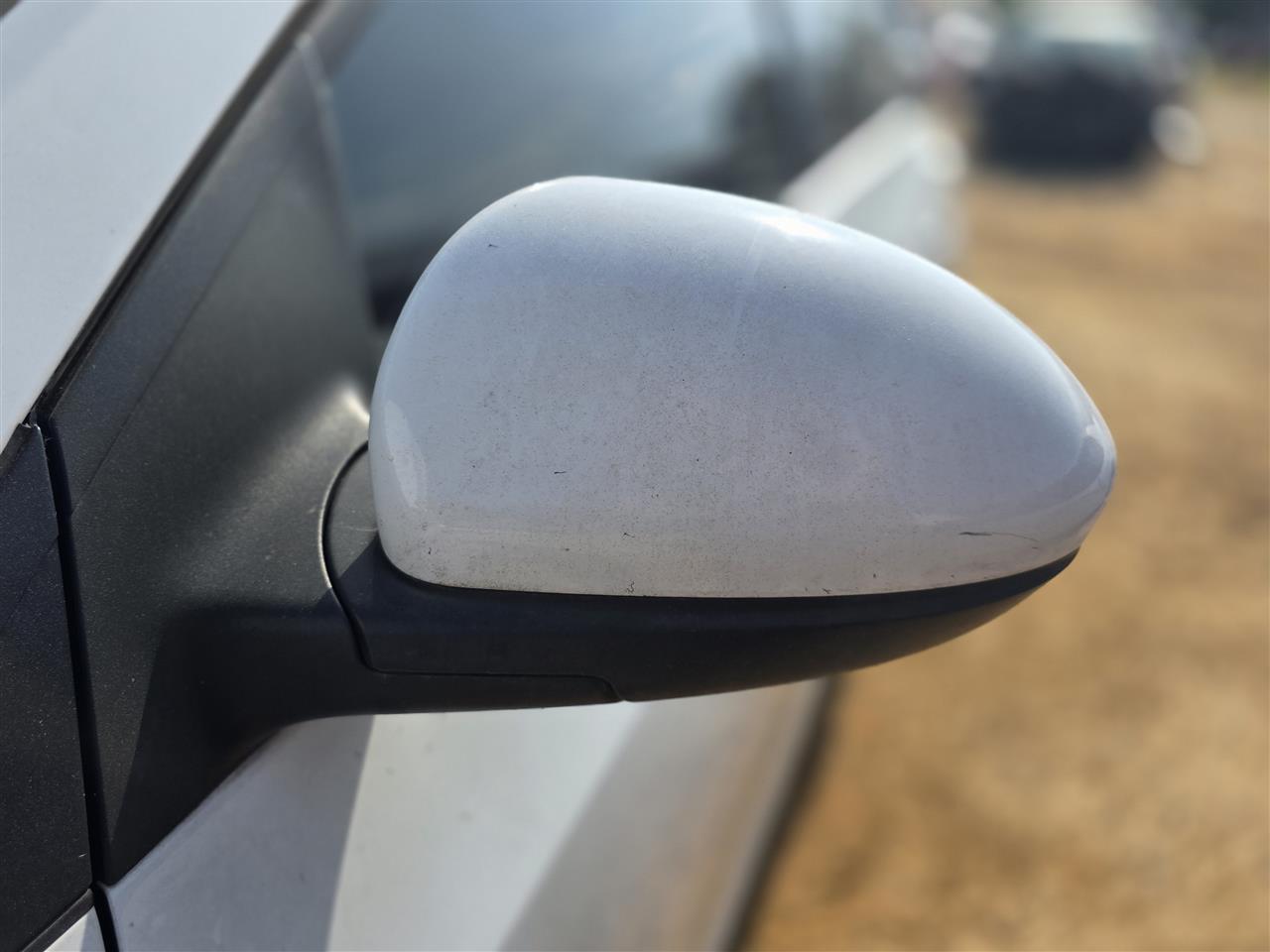 2011 thru 2016 Chevrolet Cruze Left Driver Side View Door Mirror Power without painted housing L