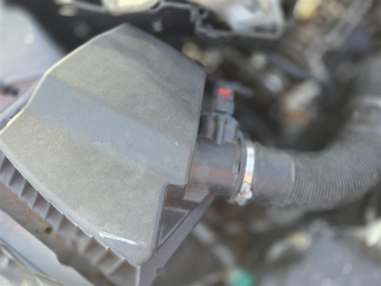 2012 2013 2014 Chevrolet Cruze Air Cleaner Intake Filter Box 1.4L