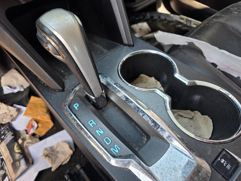 2010 Chevrolet Equinox Transmission Gear Shifter Assembly