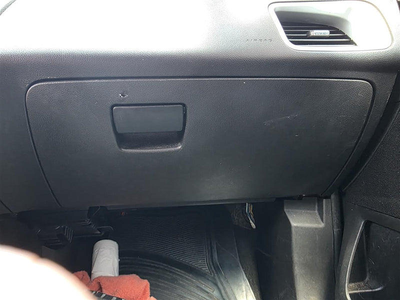 2010 Chevrolet Equinox Glove Box Compartment
