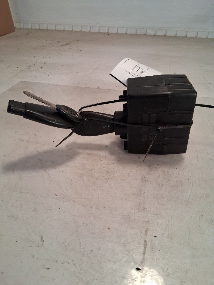 2011 2012 2013 2014 Chrysler Town and Country, Dodge Caravan, Dodge Durango, Jeep Grand Cherokee and 4 more Ignition Switch