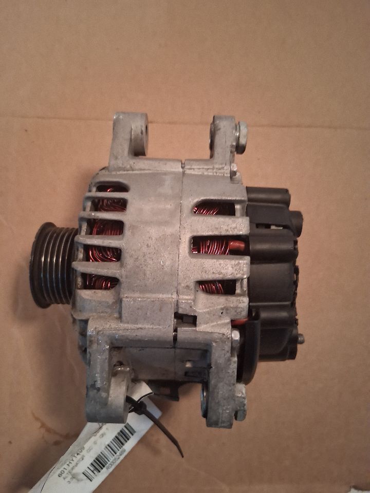 Used OEM Alternator Generator from 2009 Hyundai Santa FE