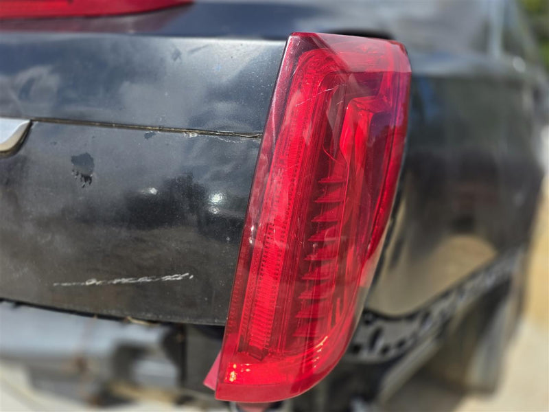 2013 thru 2017 Cadillac XTS Passenger Side Right Tail Light Lamp Assembly R