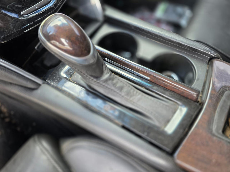 2015 Cadillac XTS Transmission Gear Shifter Assembly