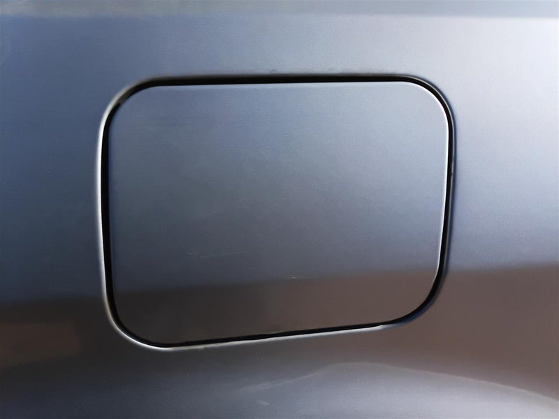 2008 Chrysler 300 Fuel Filler Gas Door Lid