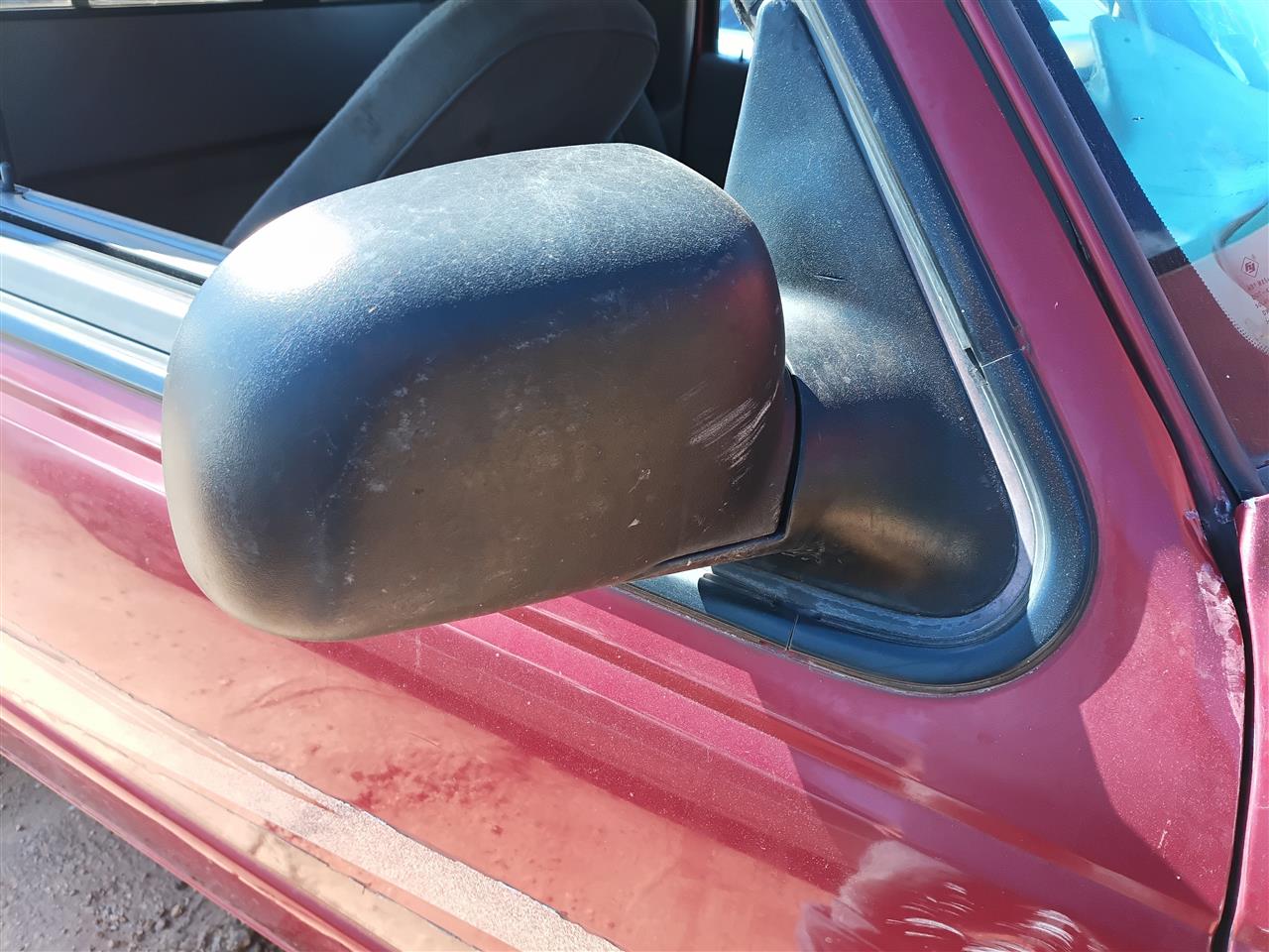 1995 1996 1997 Mazda B2300, Mazda B3000, Mazda B4000 Right Passenger Side View Door Mirror Manual exc LE and SE R