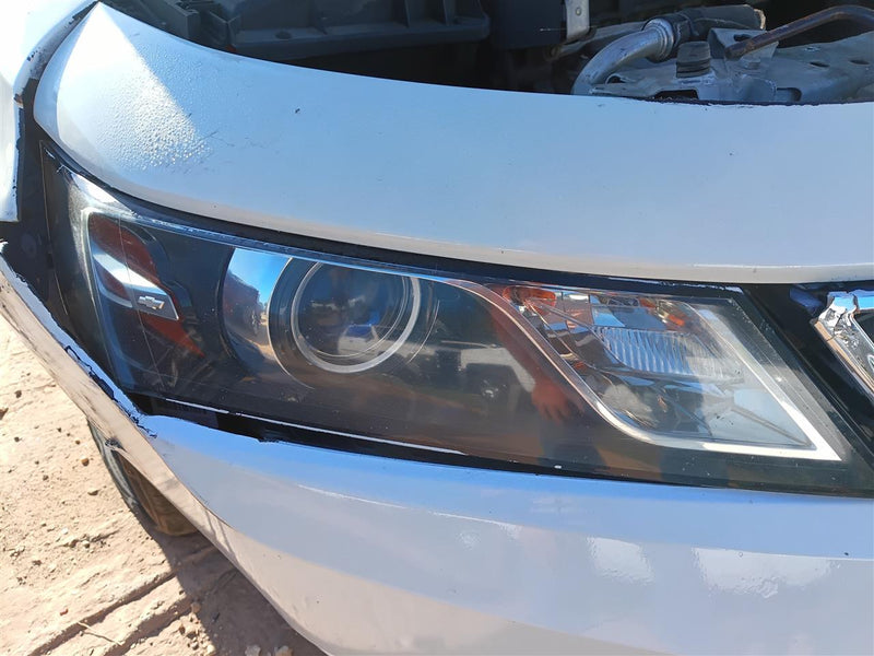 2015 2016 2017 2018 Chevrolet Impala Passenger Side Right Headlight Headlamp Assembly halogen opt T4A R