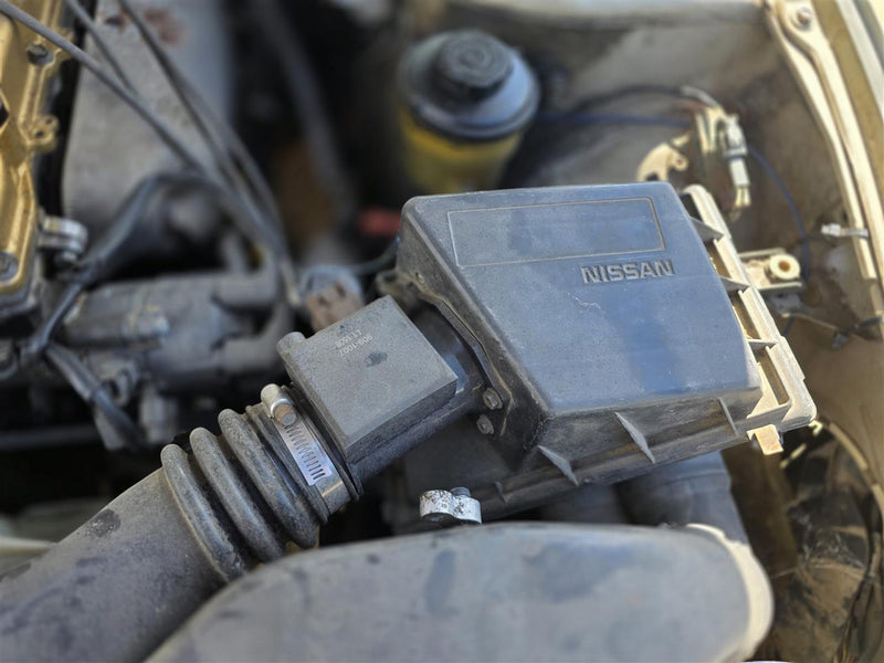 1995 1996 Nissan 240SX Air Cleaner Intake Filter Box Cpe