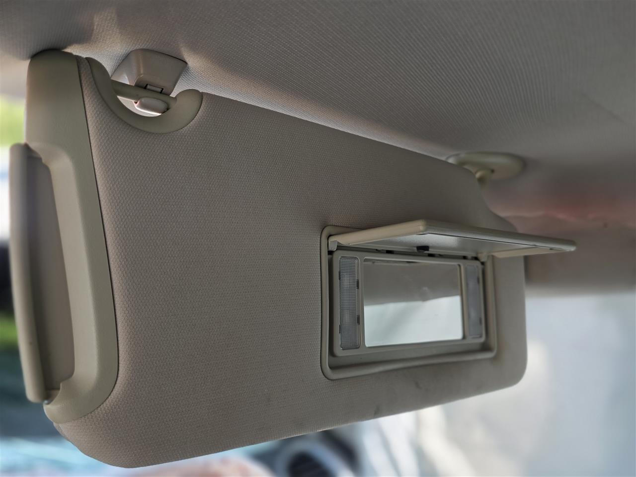 2015 thru 2023 Chrysler 300 Passenger Side Right Sun Visor without garage door opener R