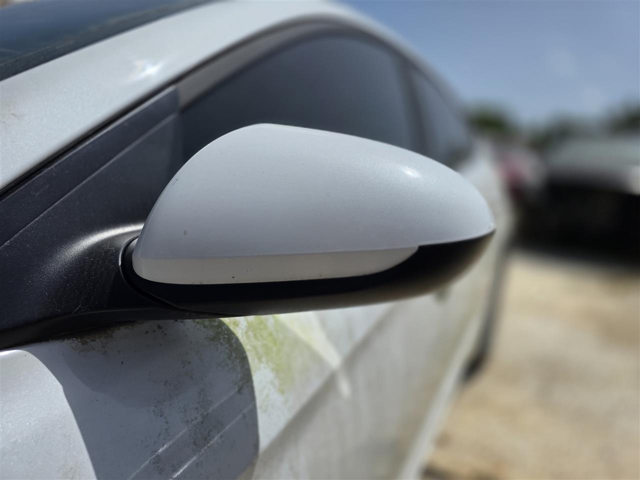 2017 2018 2019 2020 Hyundai Elantra Left Driver Side View Door Mirror power Sedan without memory blind spot alert L
