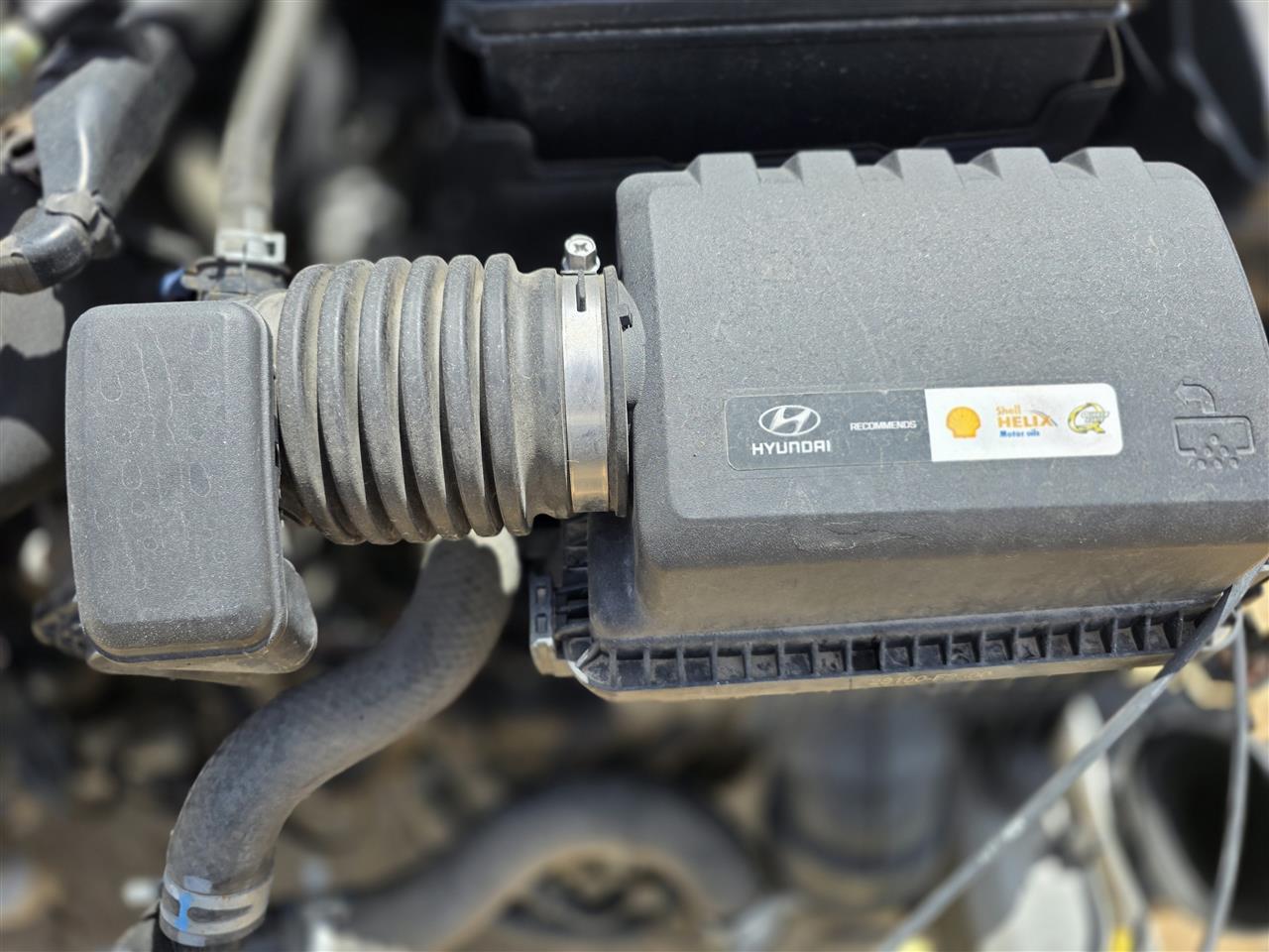 2017 2018 2019 2020 Hyundai Elantra Air Cleaner Intake Filter Box Sedan 2.0L