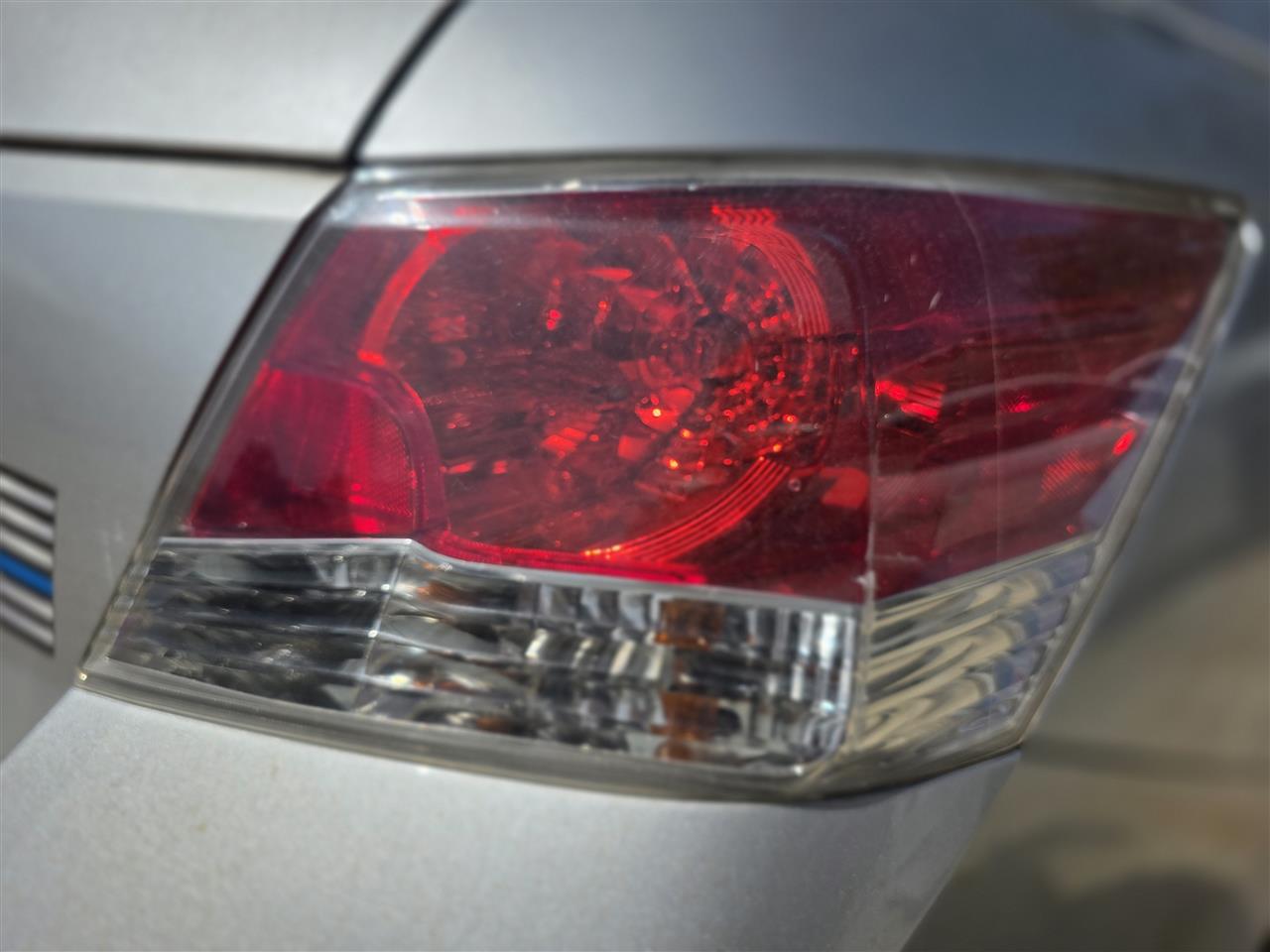 2008 thru 2012 Honda Accord Passenger Side Right Tail Light Lamp Assembly Sdn R