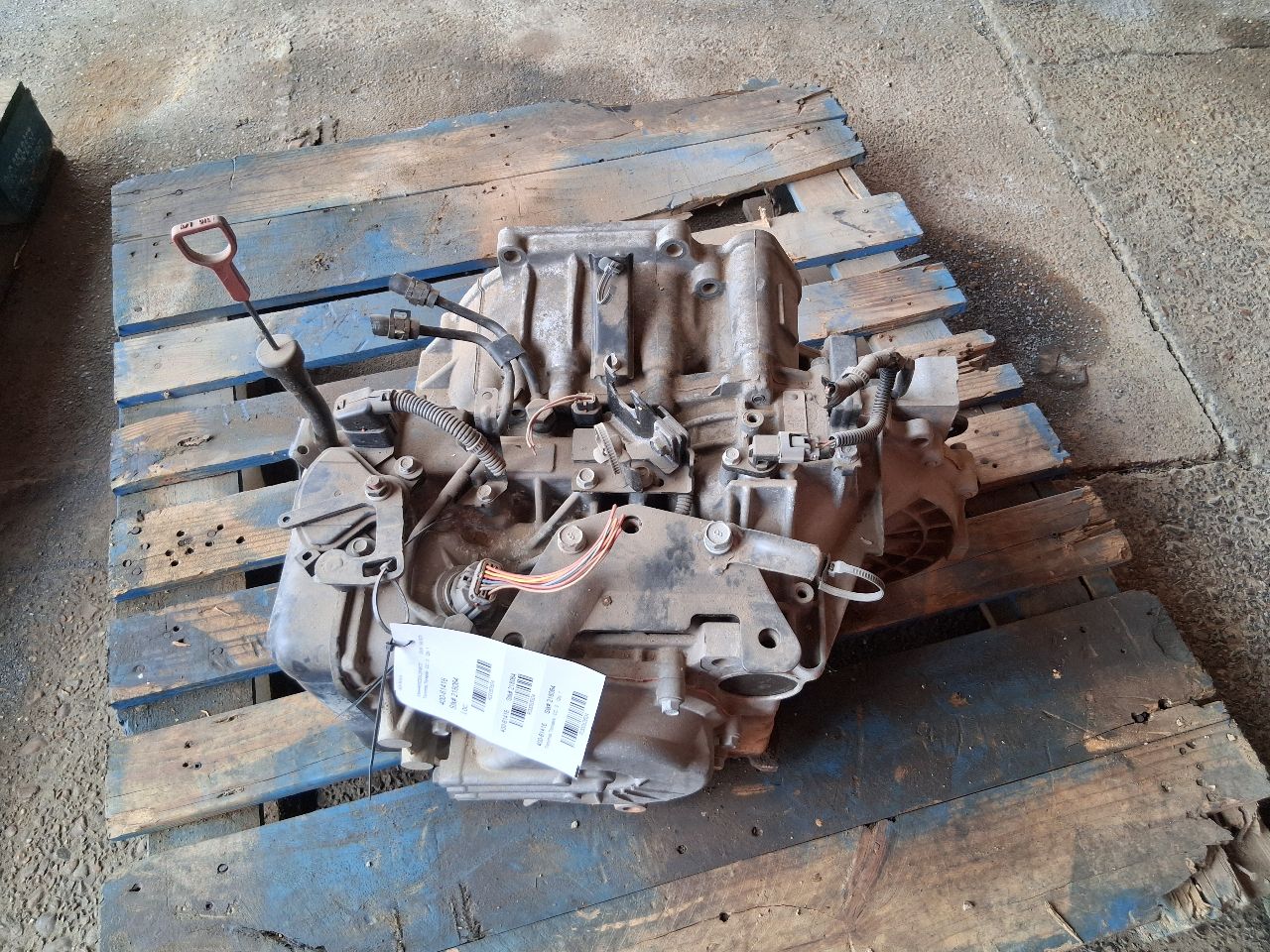 2003 thru 2008 Hyundai Tiburon Transmission Transaxle Assembly AT 2.0L 4 cylinder