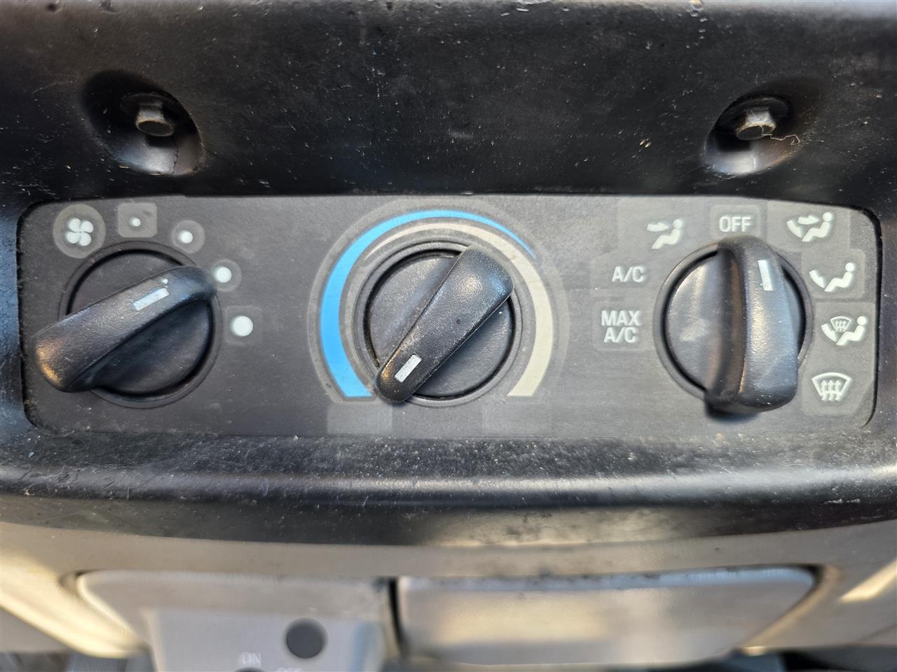 1998 1999 2000 2001 Ford Explorer, Mercury Mountaineer, Ford Ranger, Mazda B2500 and 2 more AC Heater Temperature Climate