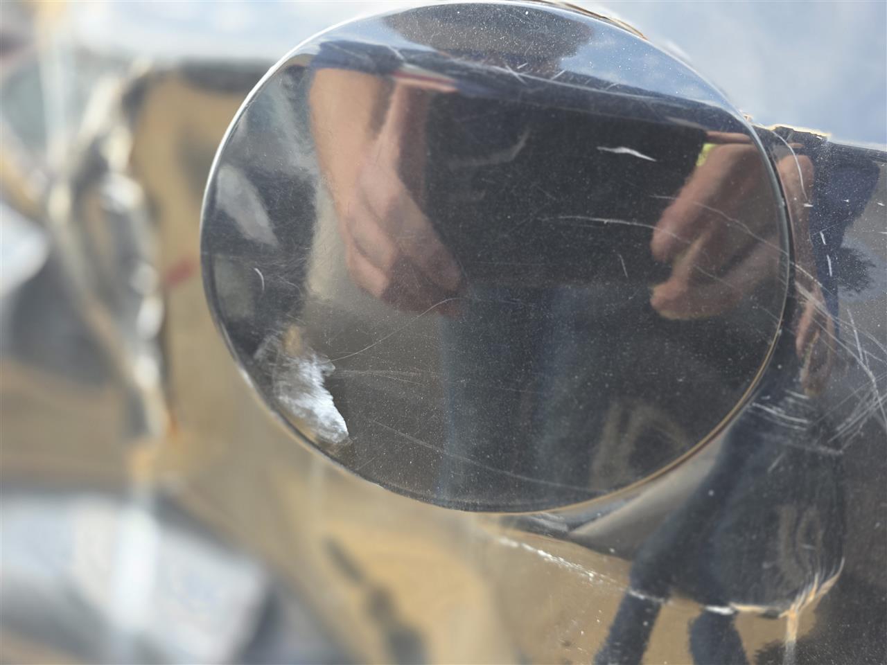 2014 Dodge Dart Fuel Filler Gas Door Lid