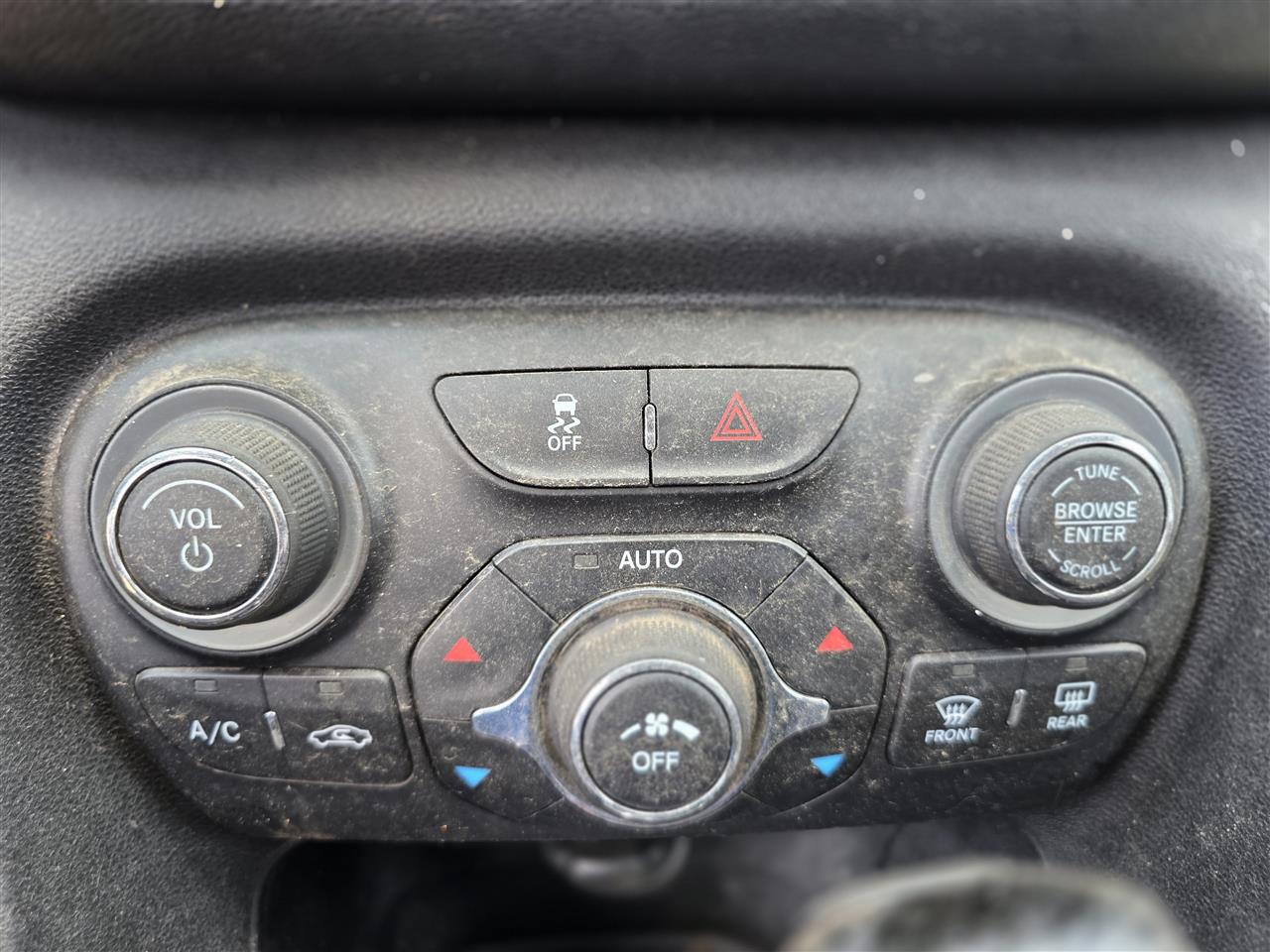 2013 2014 2015 2016 Dodge Dart AC Heater Temperature Climate Control Unit with 8.4 touchscreen
