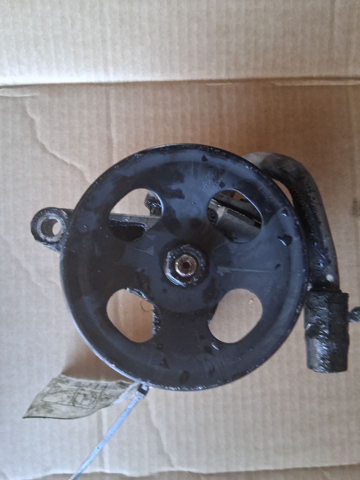 Used OEM Power Steering Pump from 2010 Hyundai Veracruz