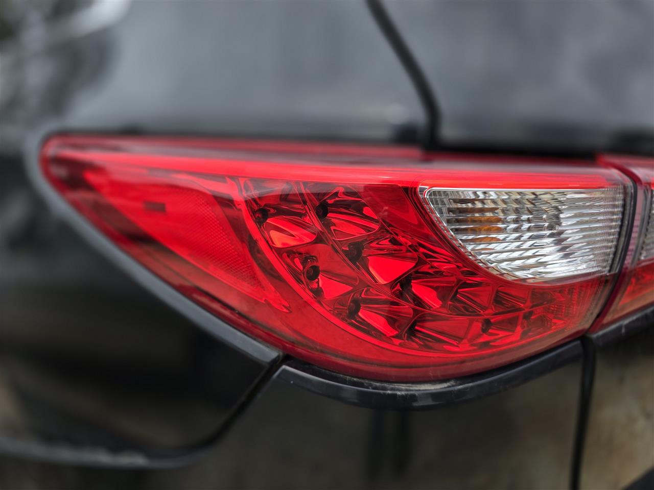 2013 2014 2015 Infiniti QX60, Infiniti JX35 Driver Side Left Tail Light Lamp Assembly quarter panel mounted L
