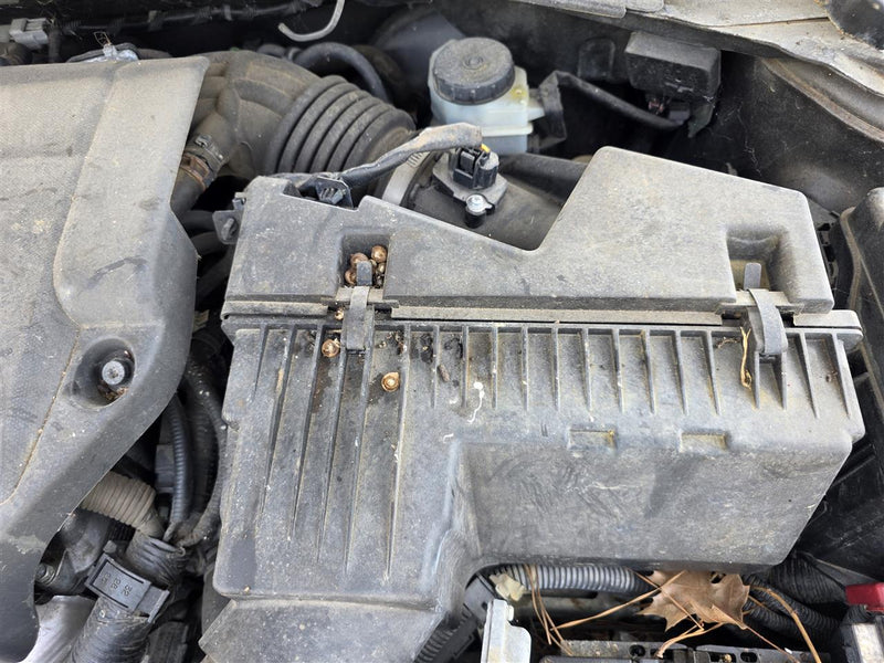 2007 thru 2013 Nissan Altima Air Cleaner Intake Filter Box 2.5L 4 cylinder
