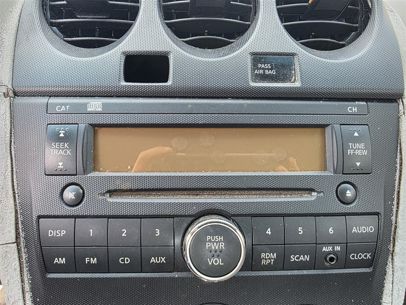2010 2011 2012 Nissan Altima Radio Stereo Audio Head Unit receiver AM FM CD without navigation system Sdn