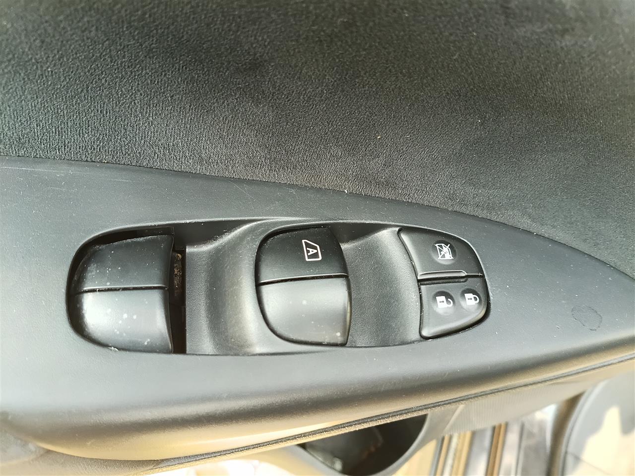 2013 thru 2019 Nissan Sentra Driver Side Left Front Door Window Master Switch Driver s lock and