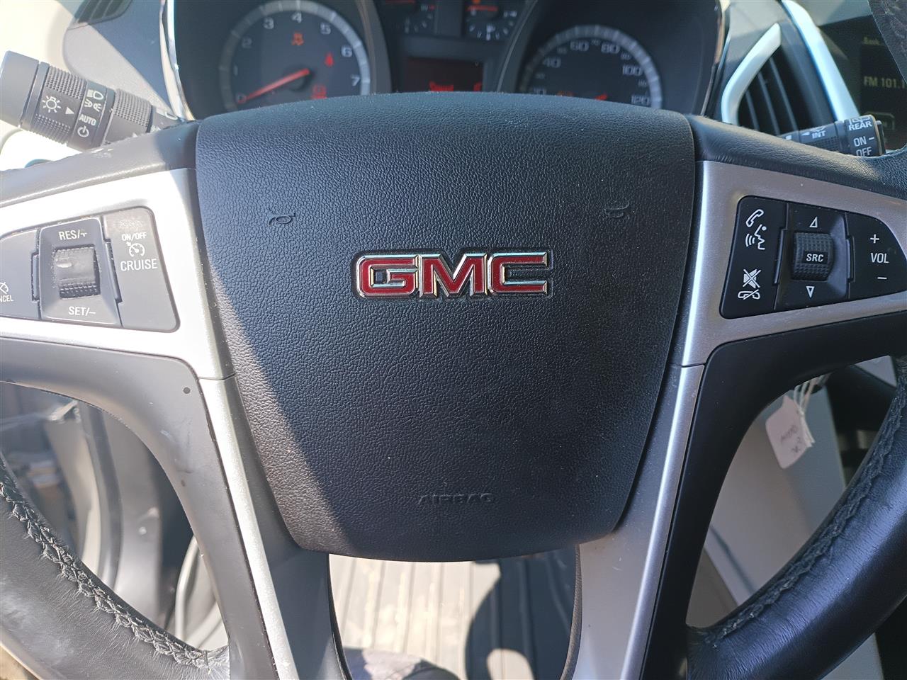 2010 thru 2017 GMC Terrain Driver Side Left Air BAG driver wheel