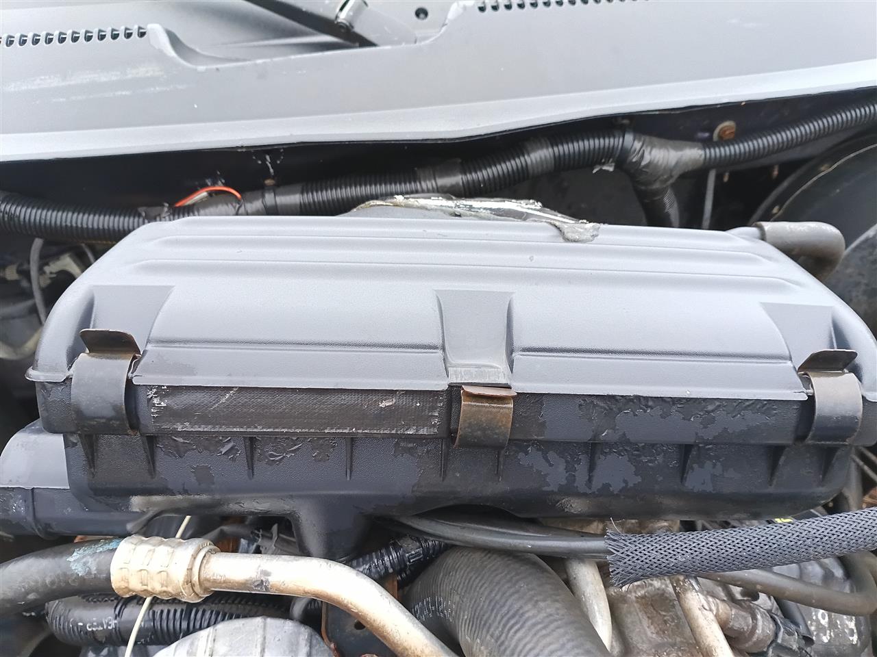 1997 thru 2002 Dodge 3500, Dodge 2500, Dodge 1500 Air Cleaner Intake Filter Box gasoline