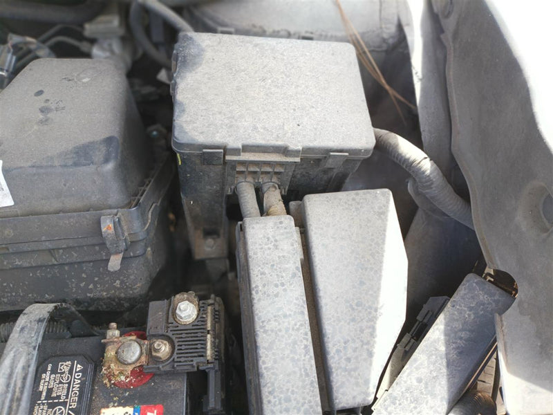 2014 Infiniti QX60, Nissan Pathfinder Engine Bay Fuse Box Relay Panel 3.5L VIN A VQ35DE