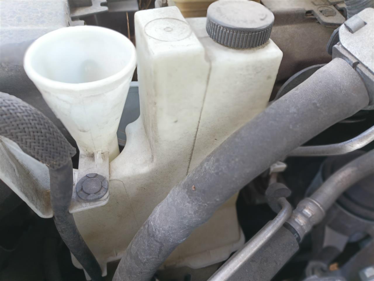 2013 thru 2025 Nissan Pathfinder, Infiniti QX60, Infiniti JX35 Coolant Overflow Reservoir Tank